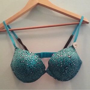 Victoria Secret Bra brand new never worn size 34C